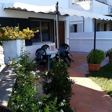 Casa Vacanza Villa Uggiano La Chiesa Exterior photo